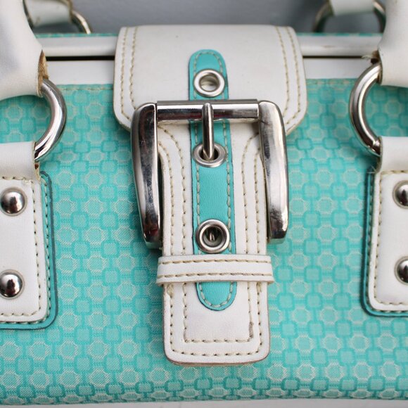 Nine West Vintage Y2K Green White Soho Signature Buckle Baguette Handbag Purse - Picture 3 of 7